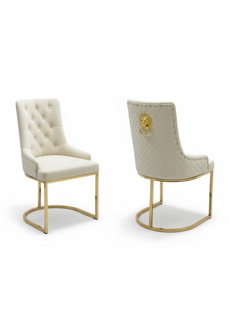 Matbord med 6 stolar